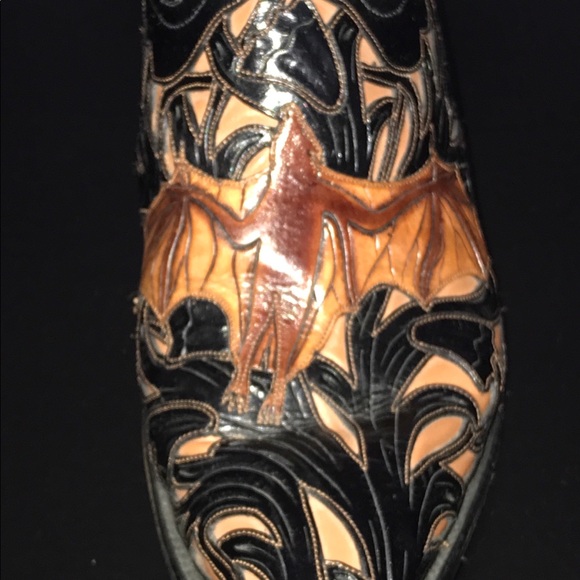 Liberty Boot Co. Custom Handmade Bat Cowboy Boots - Picture 3 of 15